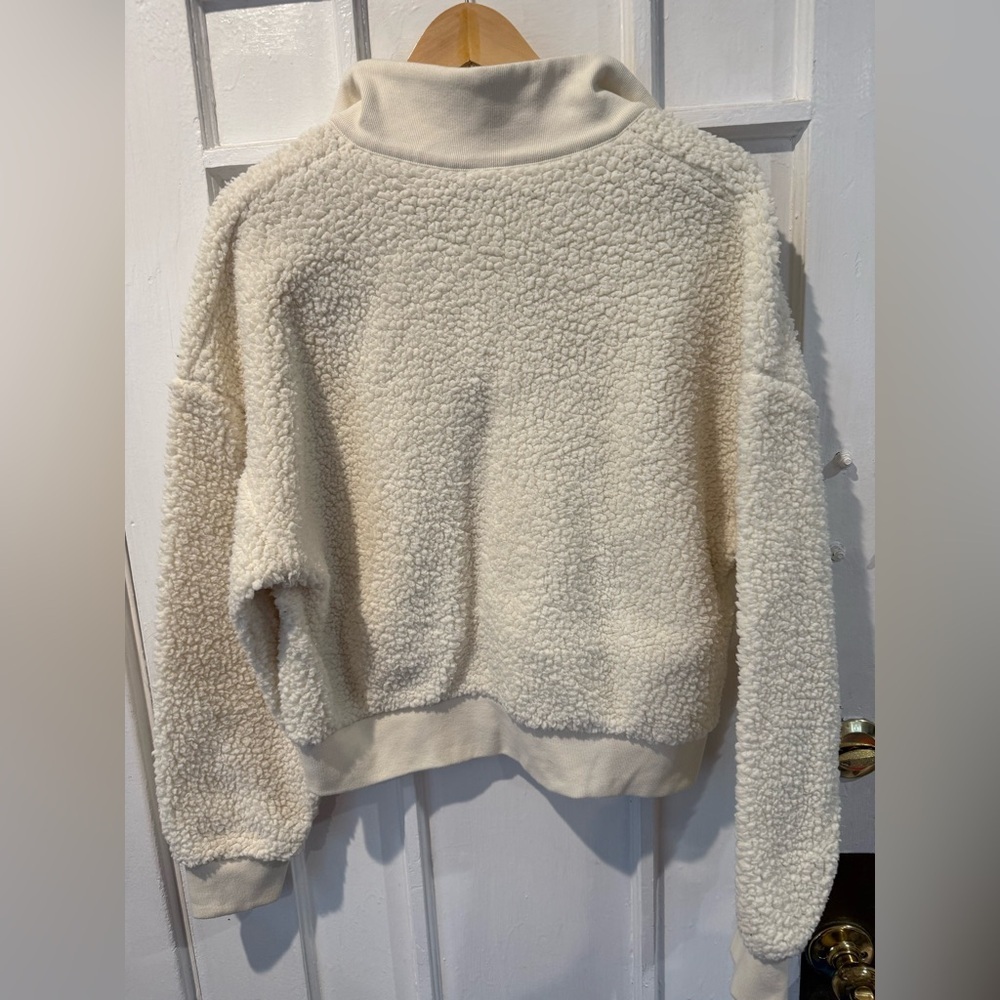 PINK Victoria's Secret Cream Sherpa Pullover - Picture 3 of 3